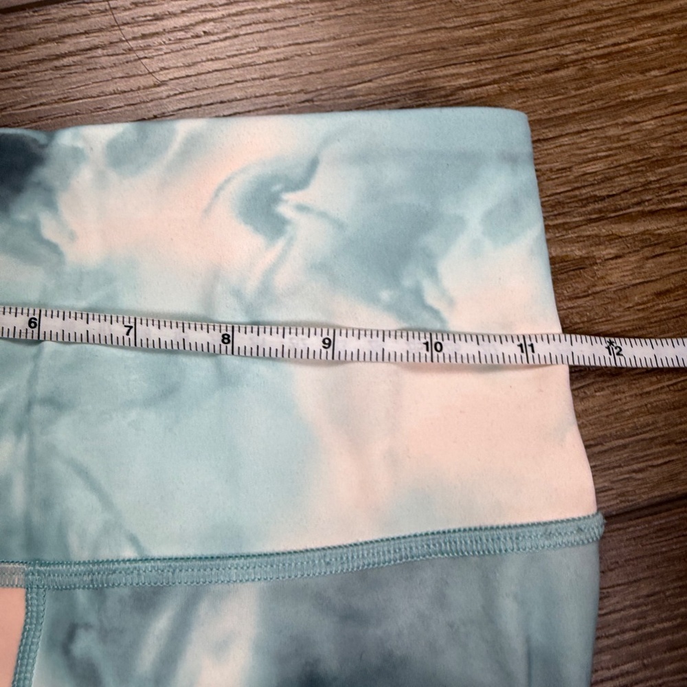 Athleta Women's Set: Elation 7/8 tights and Conscious Crop Sports Bra XS/XXS - Picture 16 of 16